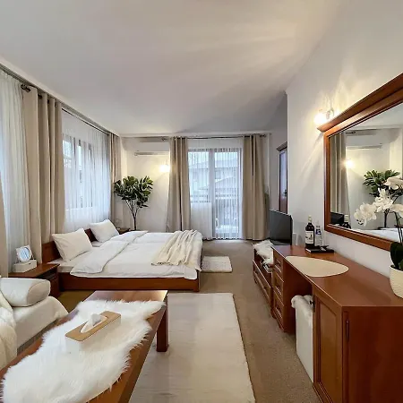 Апартамент Peak 304 *